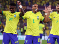 巴西队在韩国队的出色表现后成为世界杯夺冠热门