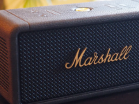 Marshall的Middleton蓝牙扬声器是该公司的新型防风雨旗舰产品