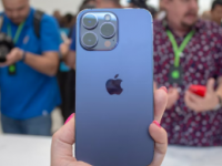 iPhone 15 Pro Max的摄像头凸起可能比任何人预期的都要薄