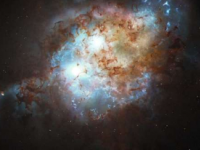 双类星体在星系合并内的碰撞过程中照亮了两个超大质量黑洞