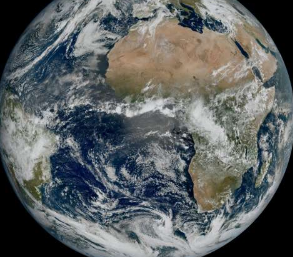 新的气象卫星揭示了地球的壮观图像