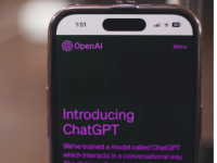 ChatGPT现在作为iOS应用程序出现
