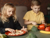 6种为孩子们提供水果和蔬菜的创意方式