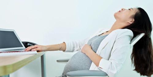 孕早期停胎的征兆和症状是什么？ 孕早期症状