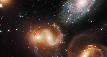 天文学家团队研究早期宇宙中的星系群