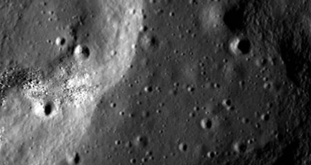 月球闹钟新研究描述了定期月震的特征