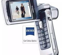 2002年,诺基亚推出的彩屏手机标志着彩屏时代的到来？ 诺基亚2002年机型